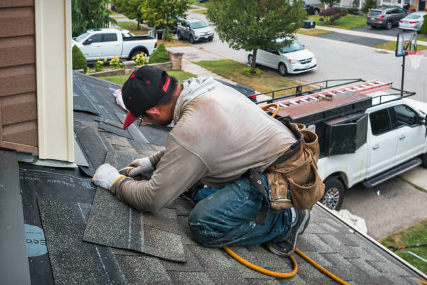 Professional Roof Replacement technician working in Edna, TX